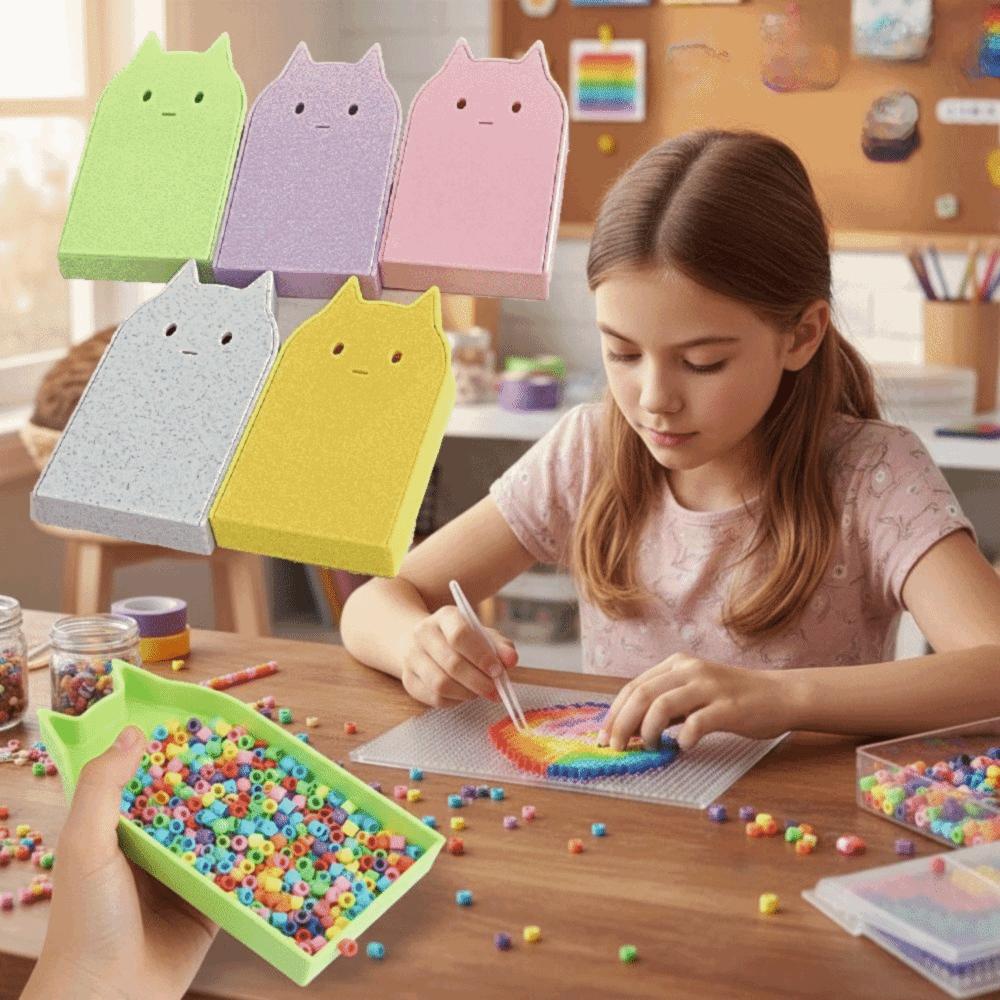 Plateau d'alignement de perles Plateau de ramassage de perles en forme de chat Plastique 2-en-1 Spatule à perles Dessin animé fait main Plateau de tri de perles Projets de perlage