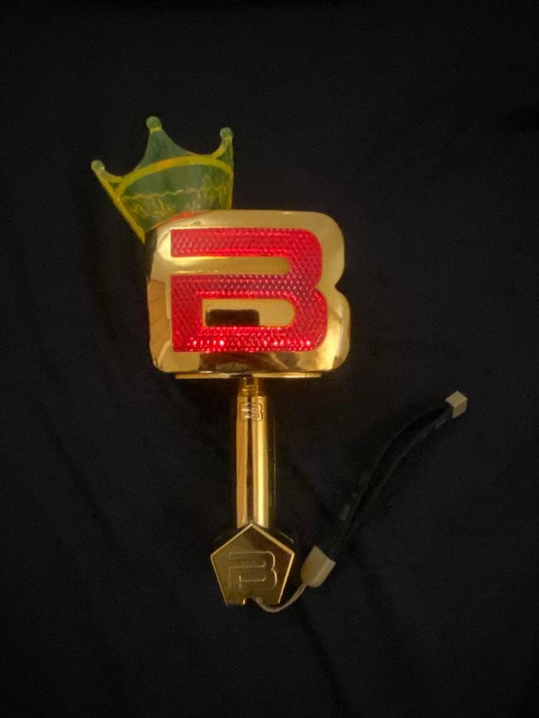 [USED] BIGBANG Penlight Gold