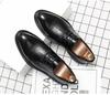 Men's Brogue Leather Formal Shoes - Retro British Pointed Toe for Spring & Autumn