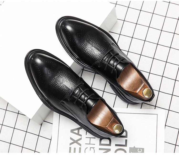 Men's Brogue Leather Formal Shoes - Retro British Pointed Toe for Spring & Autumn