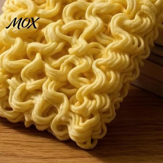 3D Printed Novelty Props Instant Noodle Figurine, Realistic Ramen Snack Desk Ornament, Food Figurines Creative Statue for Home Office Decor, Tabletop