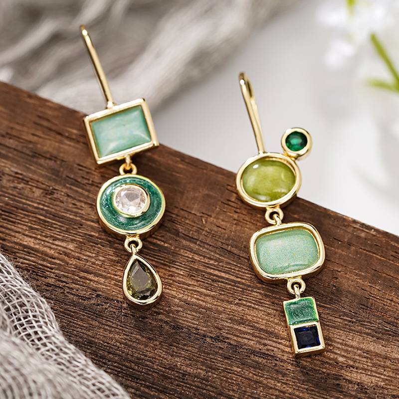

Huitan Fresh Style Women Bohemia Drop Earrings for Daily Party Elegant Charming Accessories Inlaid Shiny CZ Geometric Zircon