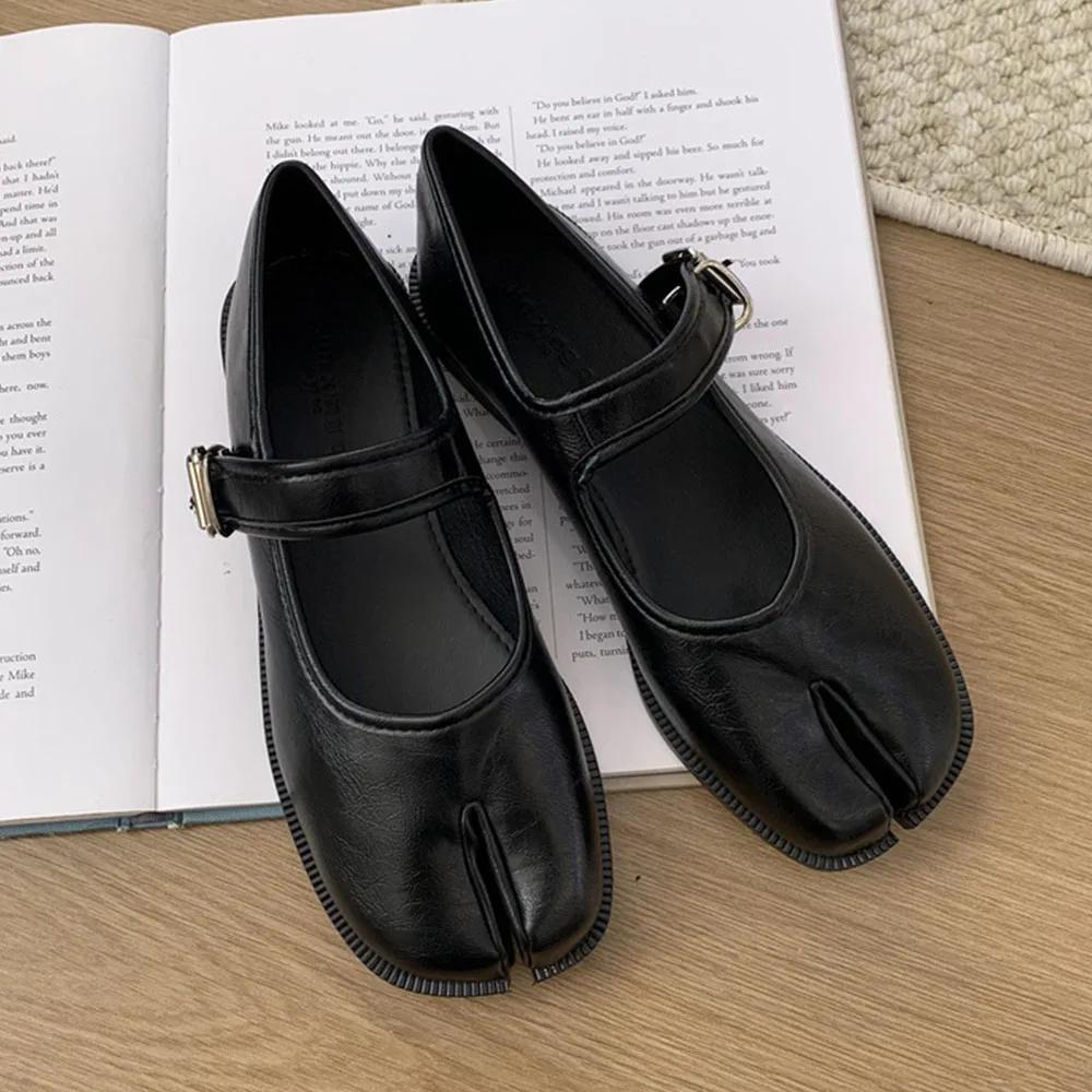 Fashion Split Toe Mary Janes Shoes For Women Square heel Tabi Shoes Loafer 2025 Spring Summer Soft Leather Women Pumps Shoes