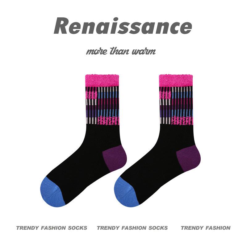 Renaissance Polka Dot Combed Cotton Women's Mid-Tube Socks - Breathable, Sweat-Absorbent, Trendy Slim Fit for Students