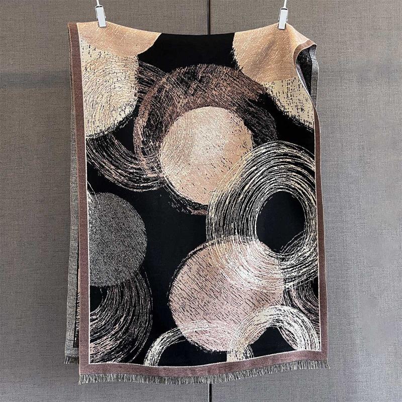 Autumn and winter fashionable design sense versatile printed scarf imitation cashmere fringed scarf women's warm thickened scarf shawl