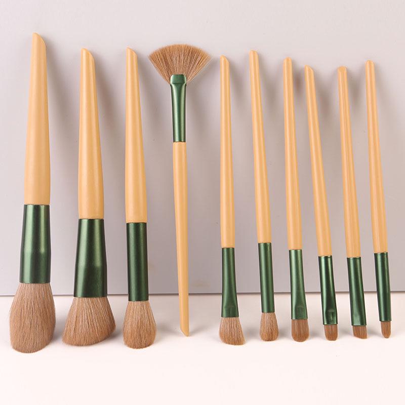 Qingluo 10-Piece Makeup Brush Set - Super Soft Brushes for Blush, Powder, and Eyeshadow