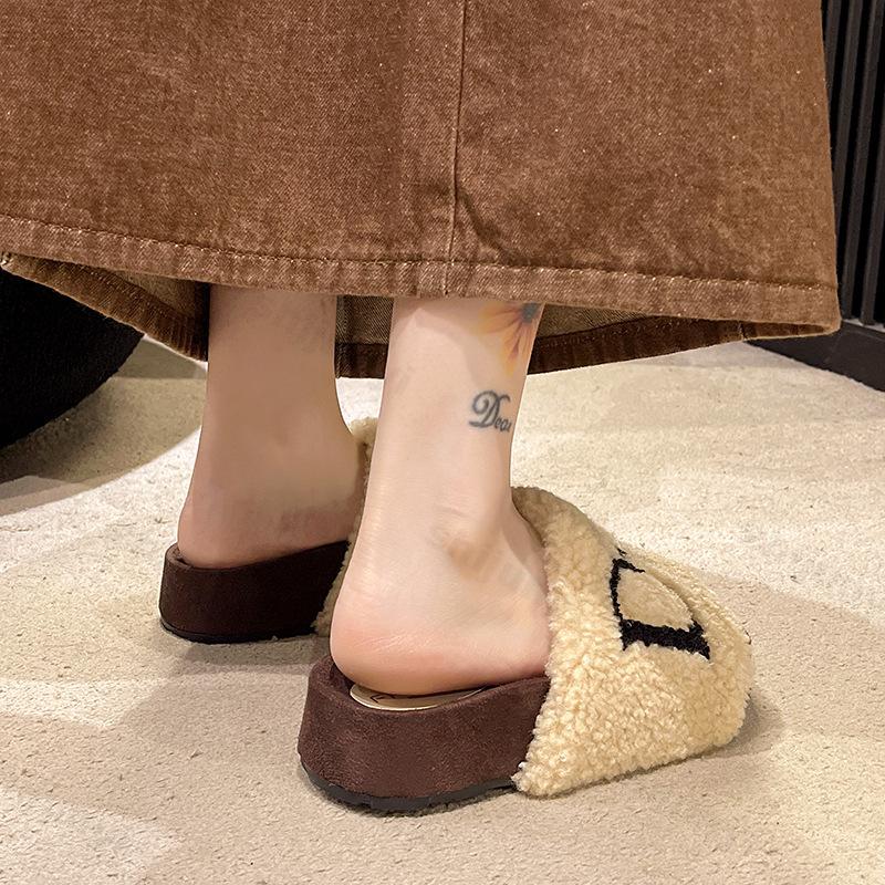 Fashion Women's Fashion Plush Shoes 2025 Autumn New Outdoor Non Slip Cotton Slippers Comfortable Height Increase Platform Casual Shoes