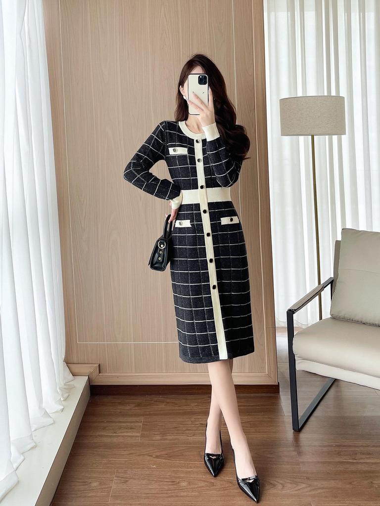 Sukienka wełniana zimowa o średniej długości: Francuski dzianinowy sweter w stylu Hepburn do warstwowania