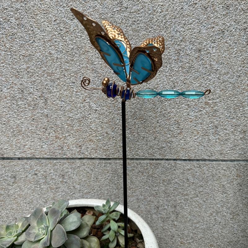 Colorful Butterflies Garden Decors Stakes Waterproof 3D Garden Ornaments Outdoor Decorations for Patio Lawn Decorations