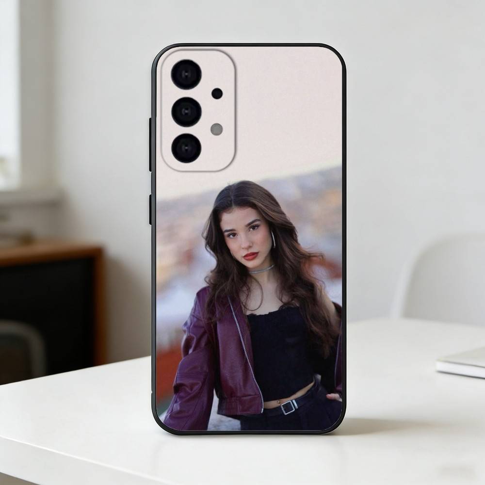 Cristina L-Lora phone Case For Samsung S25,24,21,22,23,30,Ultra,20,Plus,Fe,Lite,Note Soft Black Cover