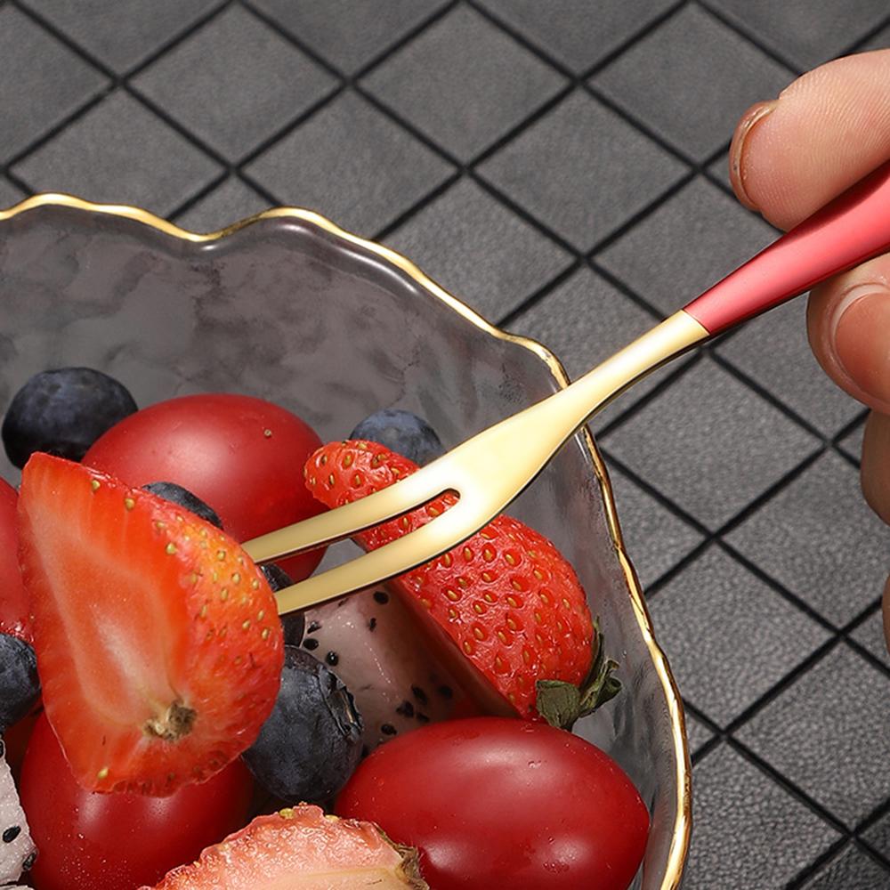 Fruit Forks Set of 6, 5.12Inch Stainless Steel Cocktail Fork Appetizer Small Forks Fruit Salad Fork for Party Hotel Restaurant