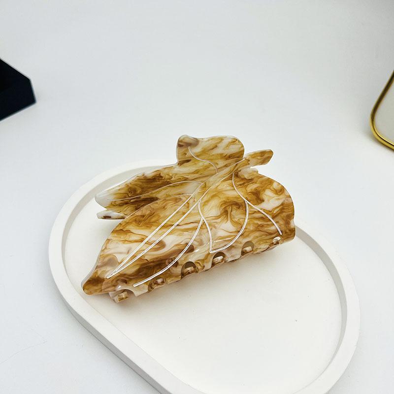 1pc New Maple Leaf Claw, Internet Celebrity, Rural Style, Cute, Sweet, Elegant, Versatile, Shark Clip Hairpin