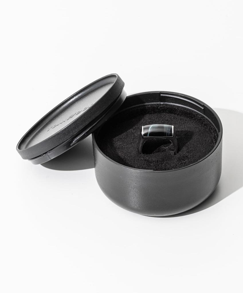 Tom Wood Hawk Eye Crest Ring aus recyceltem Sterlingsilber 925 mit recyceltem weißen Rhodium Blauer Falken-Falke Marke 58 Japanische Größe 18 Plattierung, Auge,