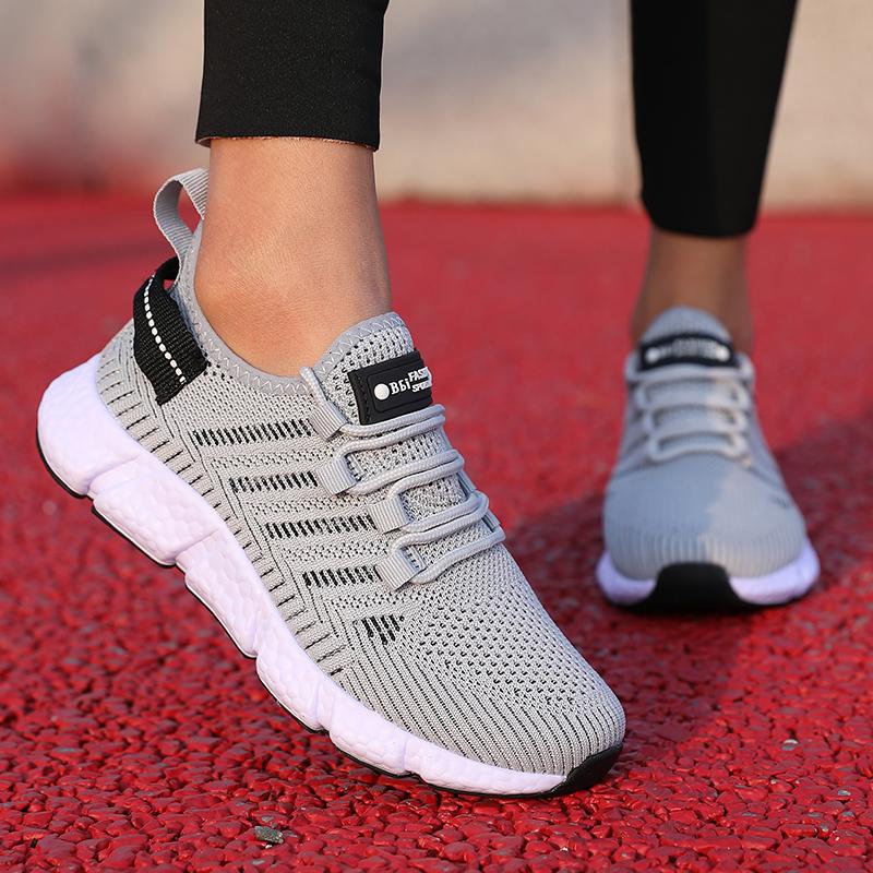 Summer New Women’S Running Shoes  Fashion Anti Slip Hiking Mesh Breathable Lace Up Shoes Lightweight Comfortable Couple Sneakers