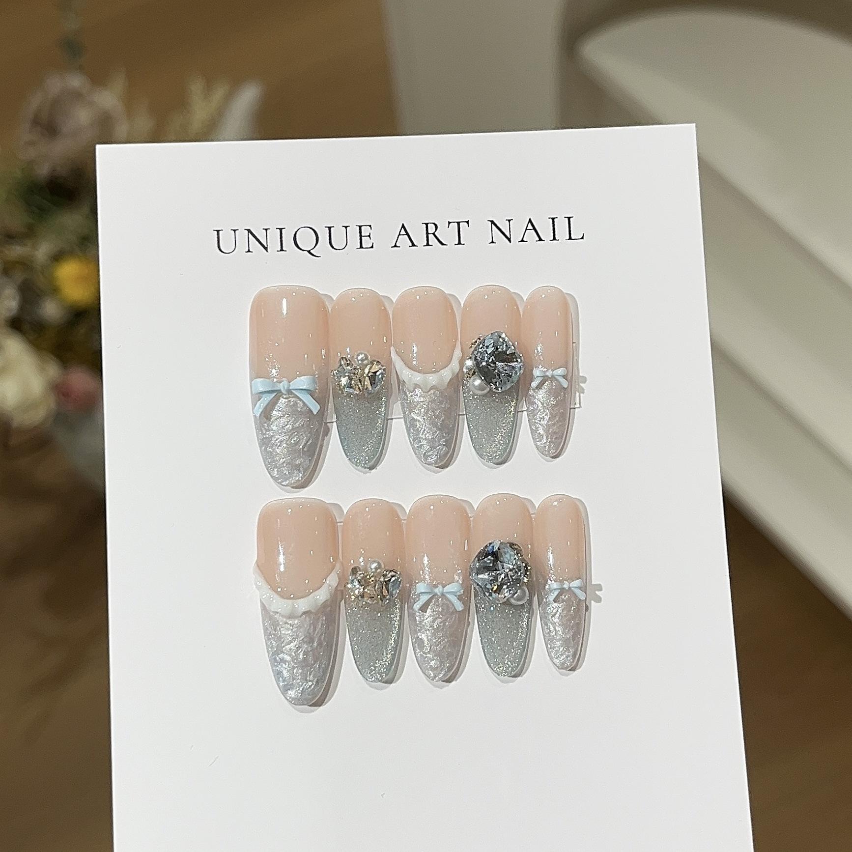 

Синий Blu Fantasy Ballet Bow показывает белый лед голубой нити французский кошачий глаз носить доспехи L