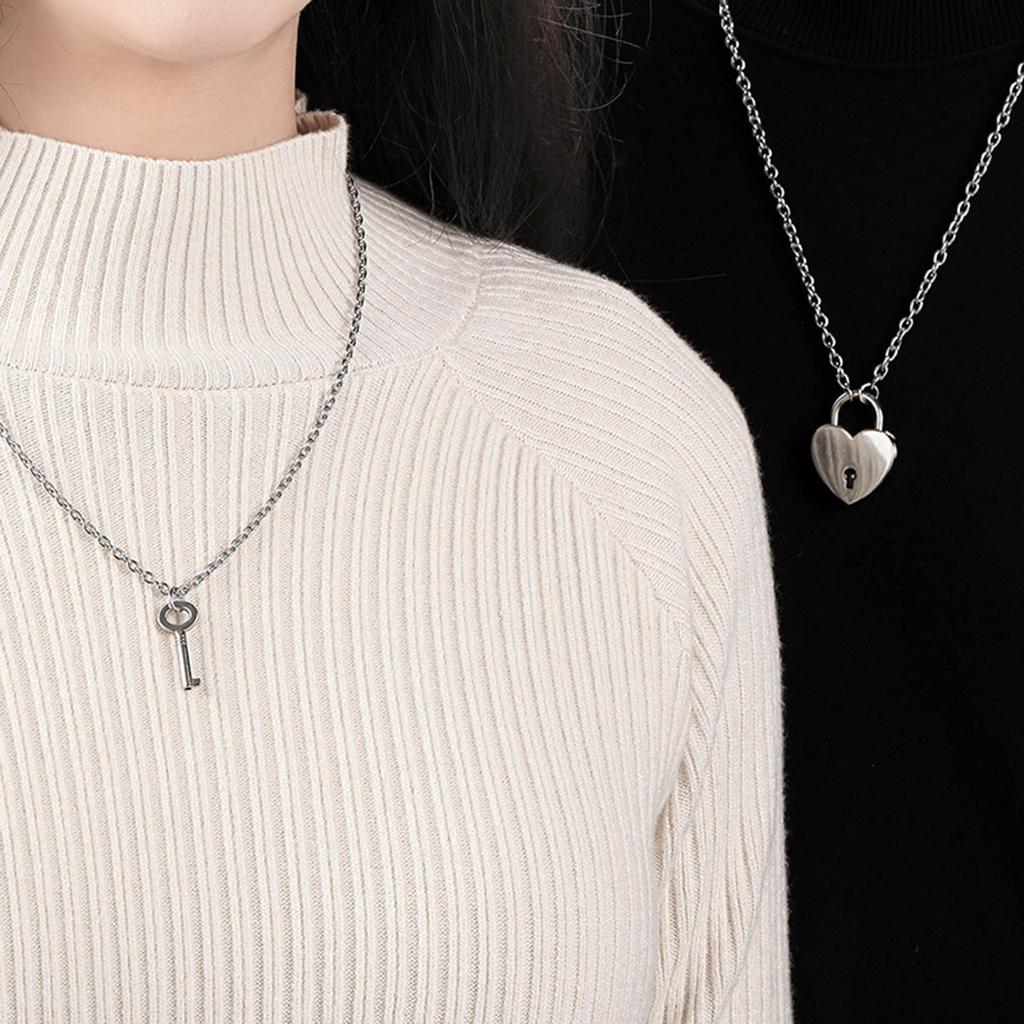 2/4 sady stylový visací zámek ve tvaru srdce s přívěskem na klíče v designu lásky ke klíčům Elegantní šperkovnice příslušenství pro hrdličky