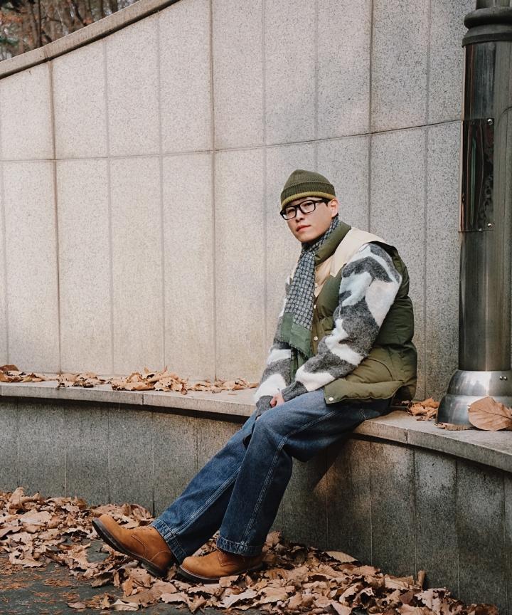 CUZNELLO Drawing Crewneck Knit_Charcoal