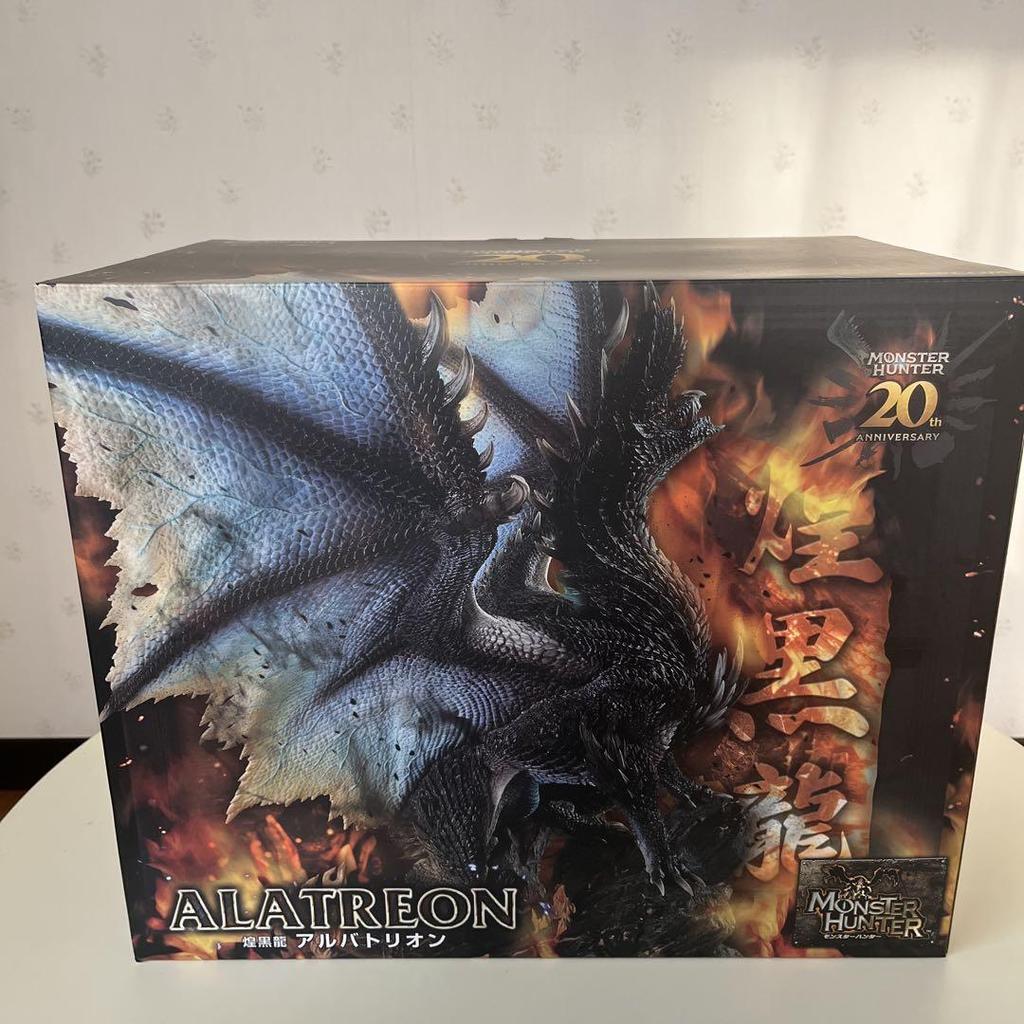 [USED] Monster Hunter ALATREON Figure 20th Anniversary