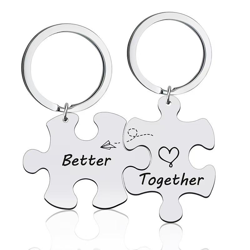 Creative Minimalist Keychain Spanish Key Pendant Metal Stainless Steel Laser Key Ring Stainless Steel Keychain for Backpack Bag Pendant