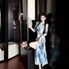 A Slim Slim Slim Dress with A New Summer Temperament Print