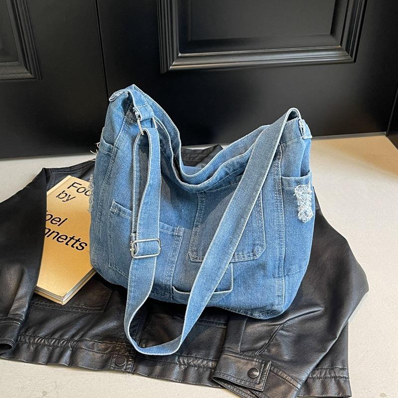 New large-capacity denim shoulder bag season new casual versatile fashion oblique span bag commuter women's bag