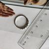 Серебряное кольцо с фианитами, вес изделия 1,33 гр (2186007)