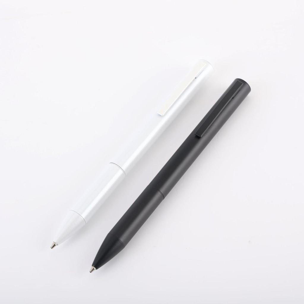 New Customizable Oil-Based Metal Ballpoint Pen - Creative Gift and Promotional Fountain Pen with Printed Carbon Design.