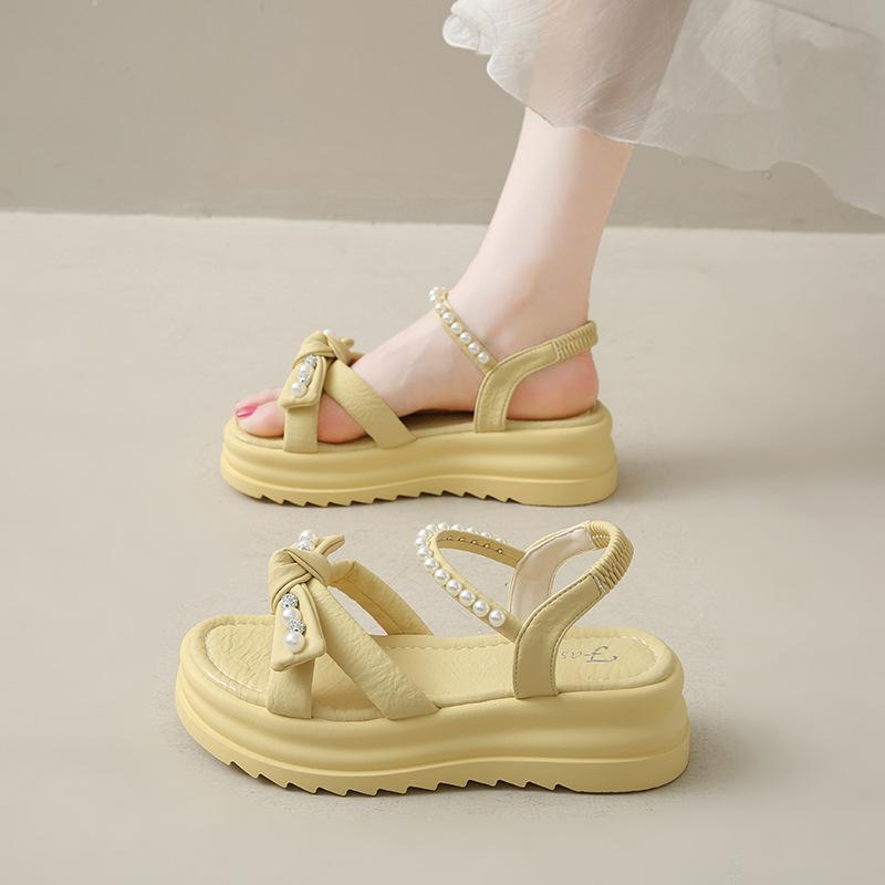 

Roman sandals women s fashion outer wear fairy wind heightening beach shoes 2025 summer new temperament non-slip soft-soled shoes 35 жовтий