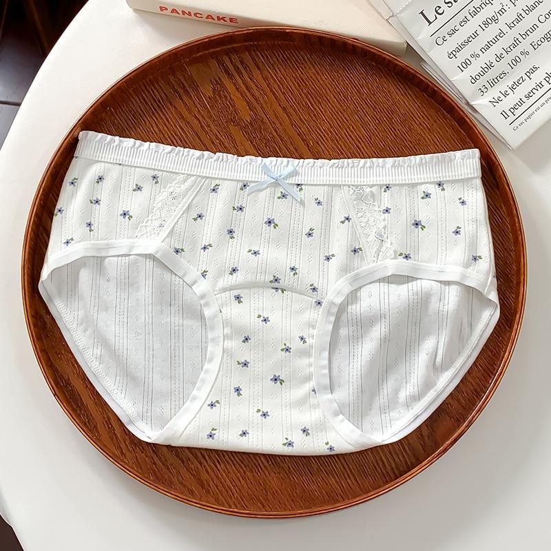 Women Mid Waist Pure Cotton Antibacterial Extended Crotch Plus Size Underwear