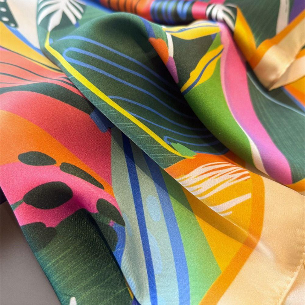 Lightweight Printed Square Scarf Breathable Neckerchief Fashion Imitation Silk Scarf For Women