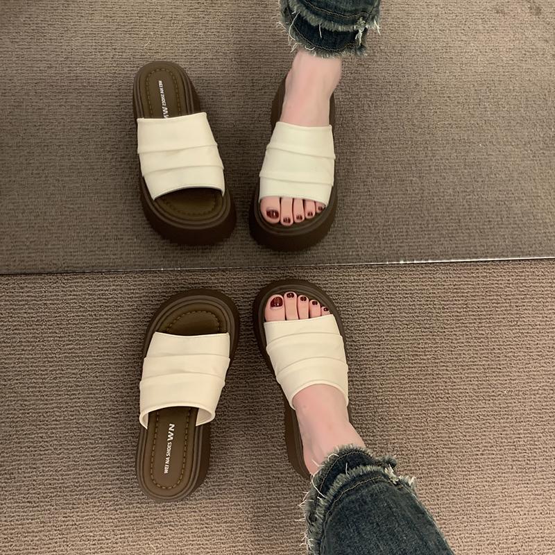 Fashionable Lazy Person One Step Thick Bottom Slippers Women's Outerwear 2025Summer New Anti-Slip Versatile Beach Sandals