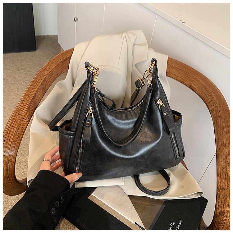 IELGY Ladies Tote Bag Autumn Winter All-Match Simple Portable Commuter