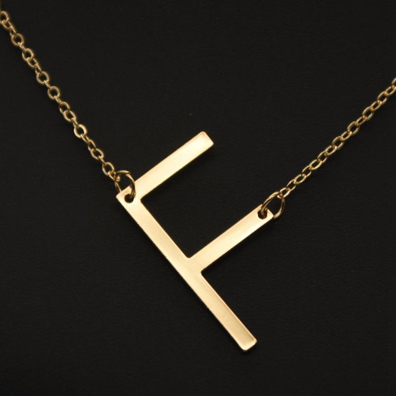 Kvinne 26 engelske bokstaver Ornament Ripple Chain Personlig brevkjede