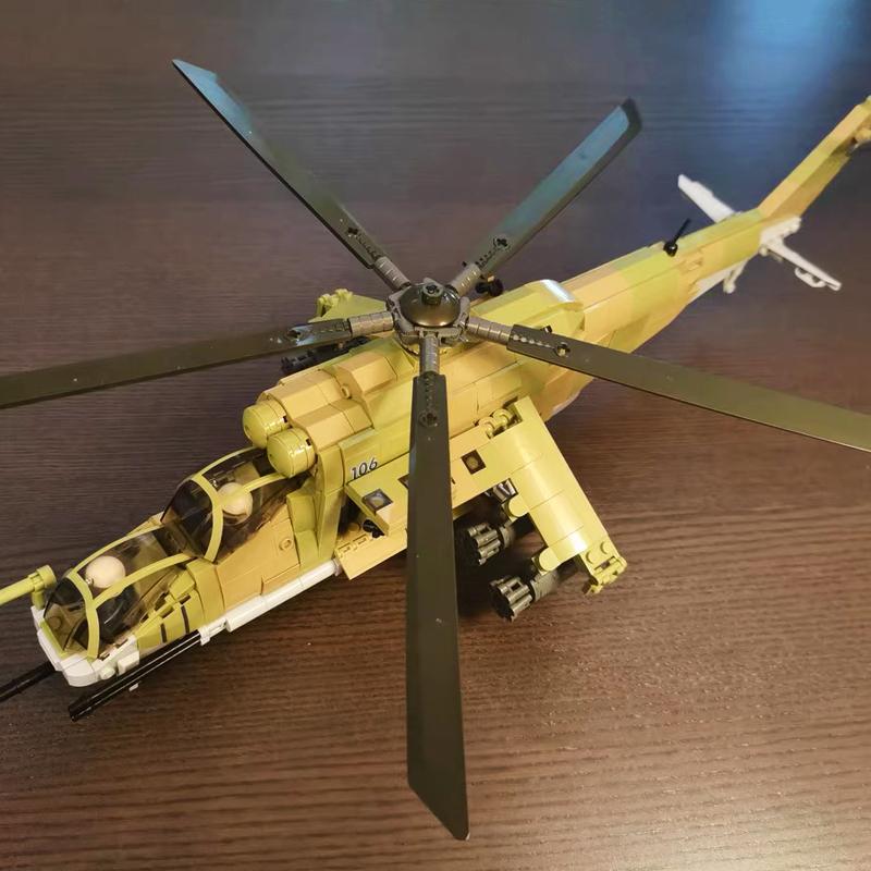 Bewaffneten Transport Hubschrauber Bausteine Kreative Tank Modell Ziegel Waffe Spielzeug für Kind Geschenk