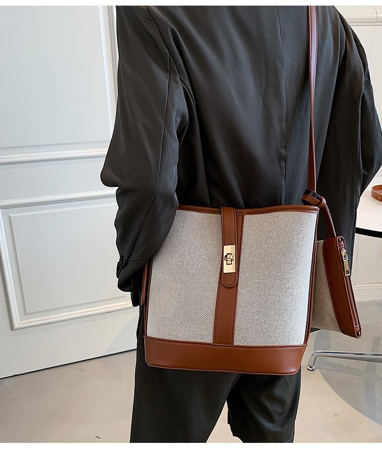 2025 Trendy Women's Canvas Bucket Bag - Large Capacity, Versatile Summer Shoulder and Messenger Bag