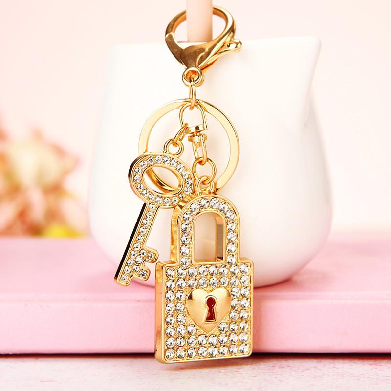 Sparkling Rhinestone Keychain Pendant Chic Accessory For Couples Creative Gift Idea