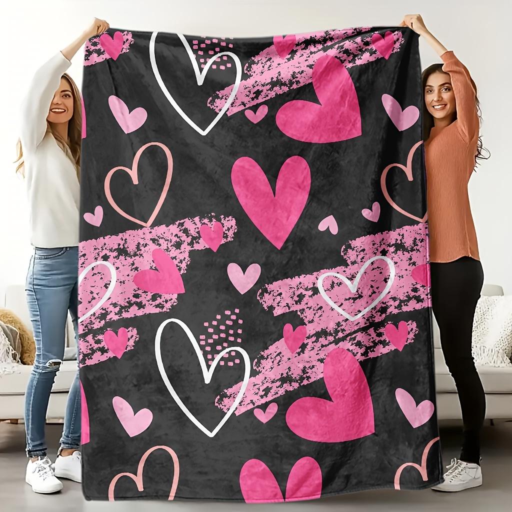 Cozy Colorful Heart Pattern Fleece Blanket - Soft Breathable Polyester, High-Definition Digital Print, All-Season Machine