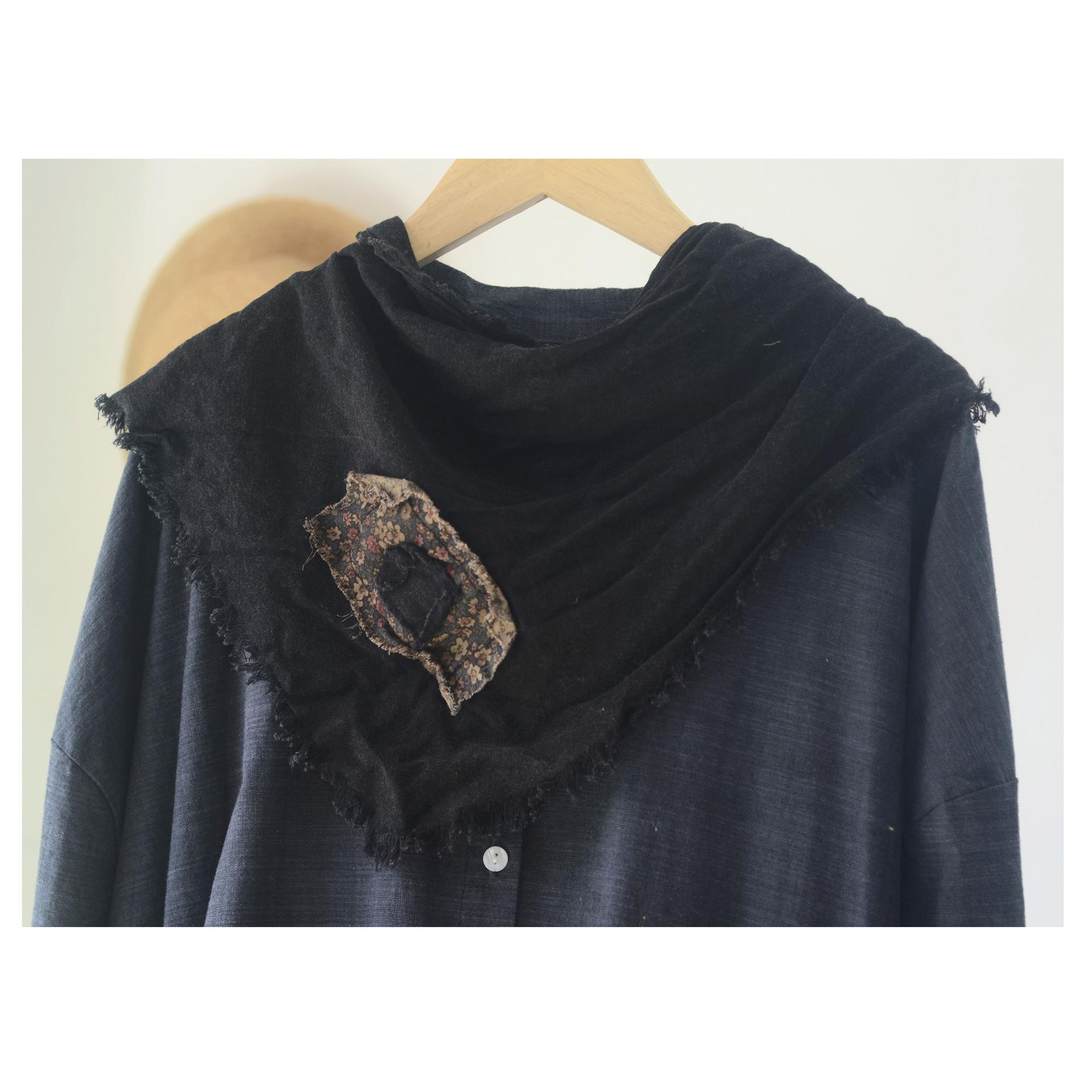 

Johnature Квіткові форми трикутник осінь зима ретро проблемних декоративні шарфи чорний