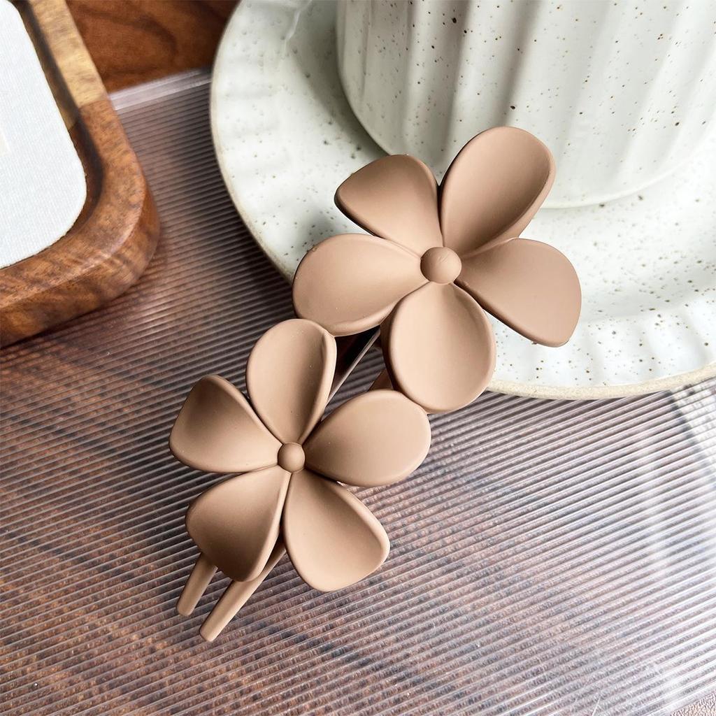 Elegant Matte Flower Updo Duckbill Hair Clip for Women