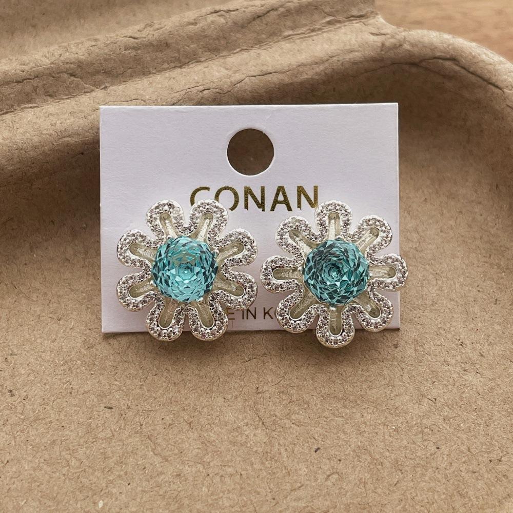 Minimalist Crystal Inlaid Flower Earrings Sweet Lovely Rose Women Jewelry