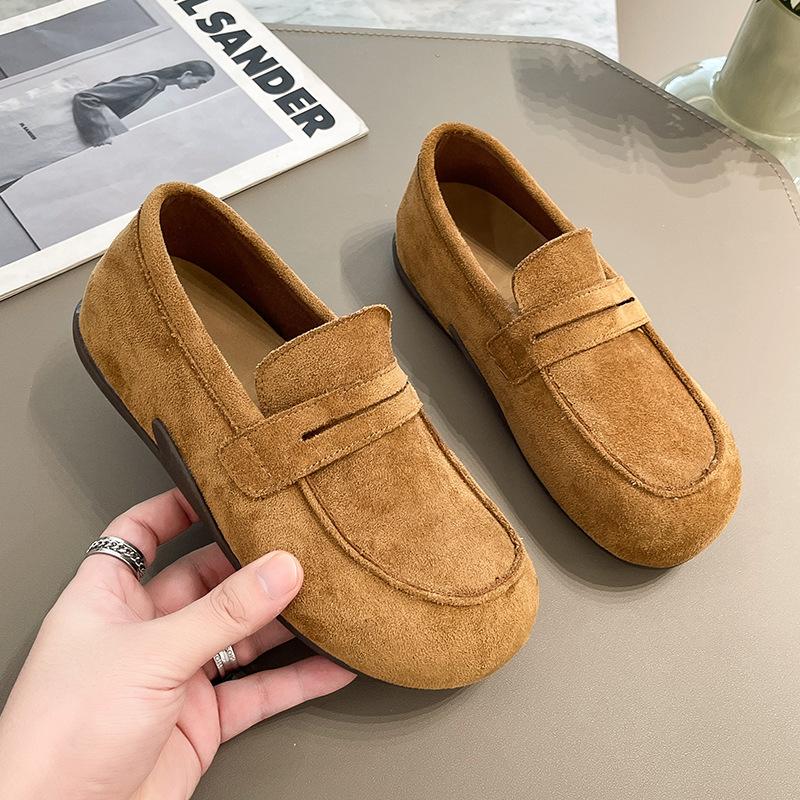 Lazy one-pedal flat-soled single shoes women's autumn 2025 texture loafers bag head retro versatile Birkenstocks women