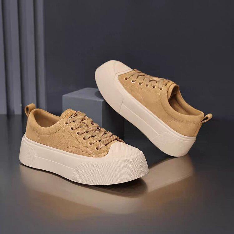 Leather platform biscuit board shoes children's 2025 autumn new small muffin soft sole light casual white shoes