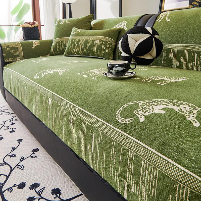 1pcs Wear Resistant Chenille Sofa Cover Anti-cat Scratch Protection Blanket Carpet Four Seasons Universal Couch Cushion
