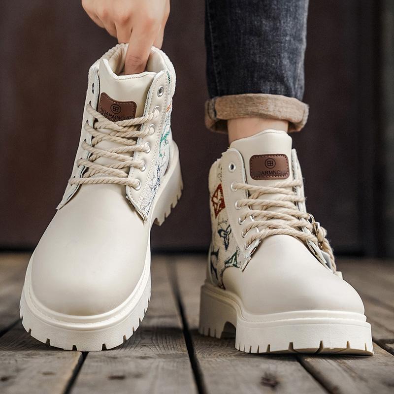 Men's British Style High Top Boots for Outdoor Travel Men's Non Slip Comfortable Fashionable and Versatile Casual Shoes