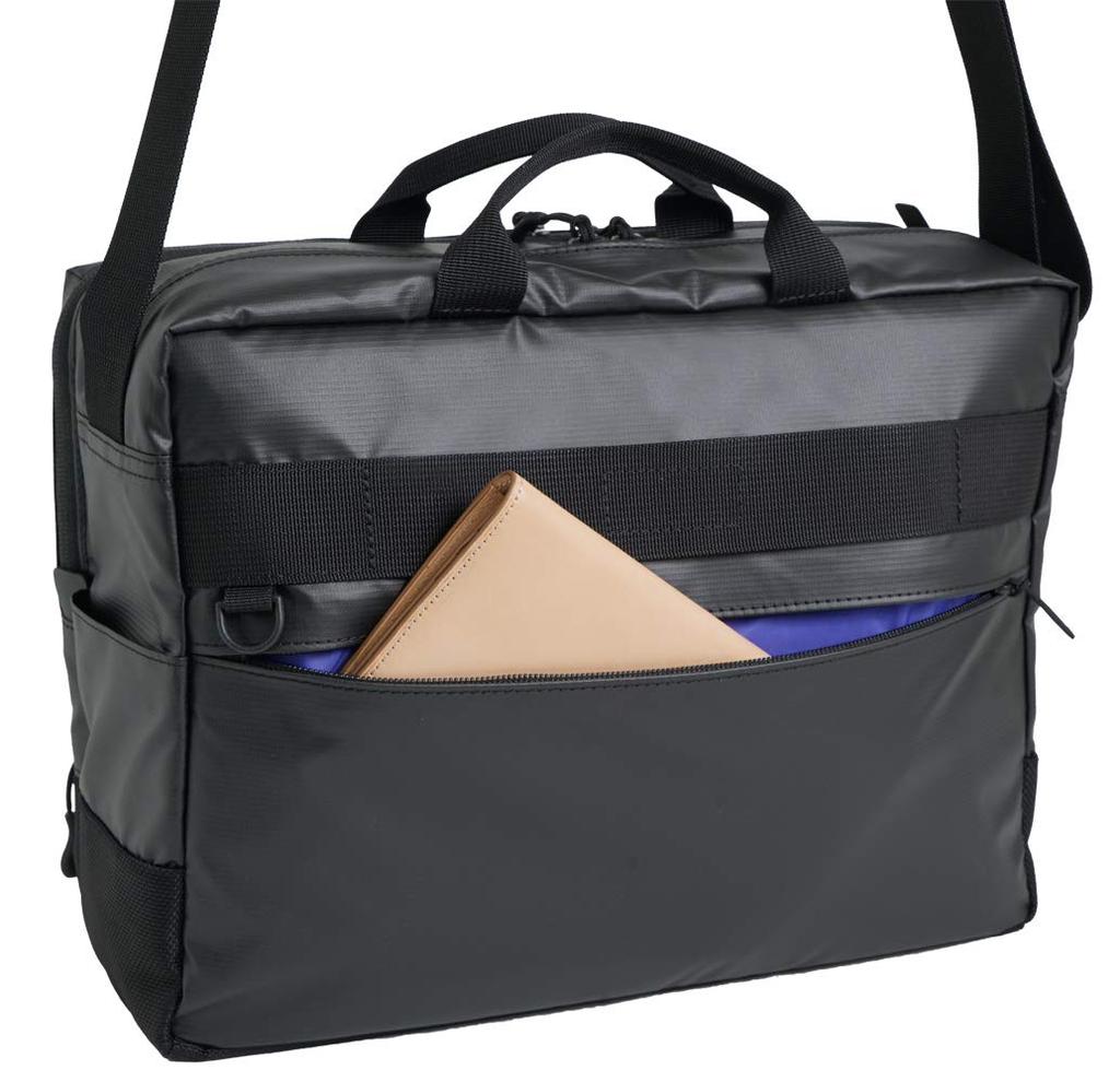 Manhattan Passage 3380BK A4 Shoulder Bag, Plus 2.1 (Black)