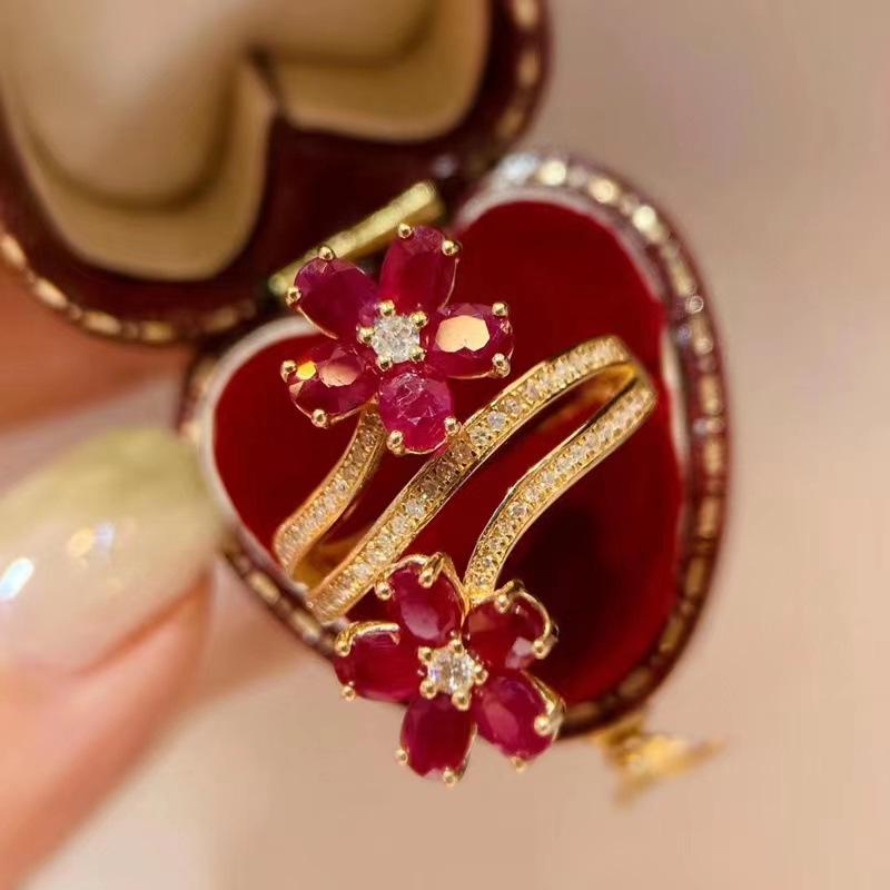 Retro Ruby Flower Ring: Women's Elegant Luxury Open Index Finger Ring with Full Diamond Inlay