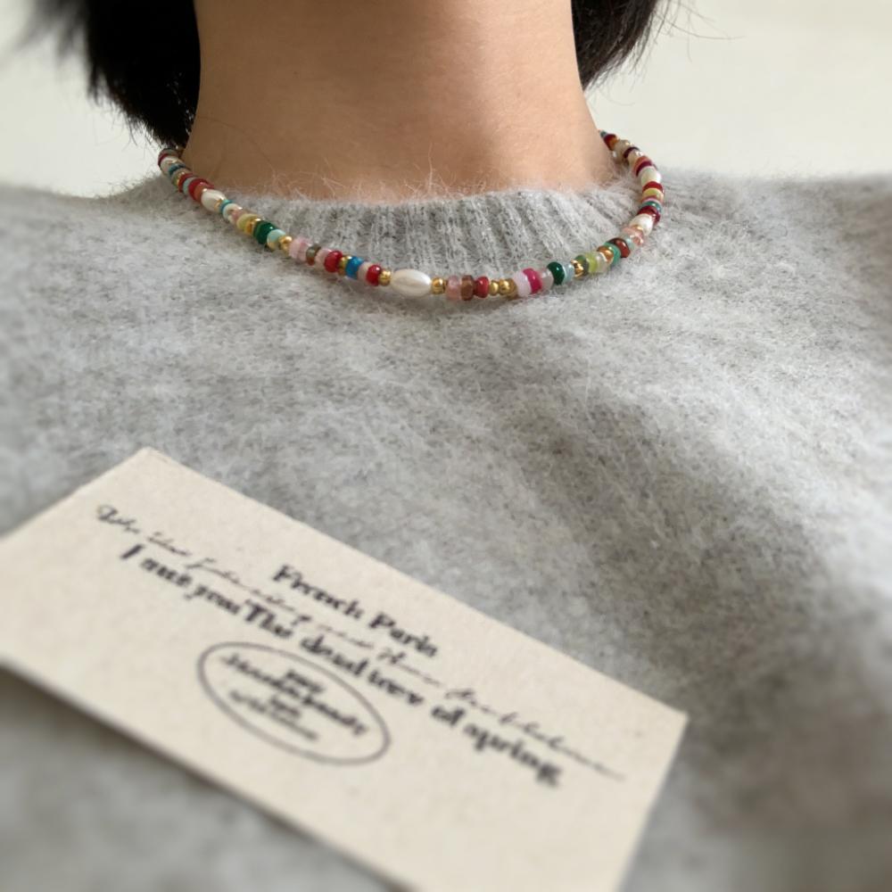 Exquisite Elegance Fashion Colorful Beads Natural Freshwater Pearl Clavicle Chain Necklace Retro Gold Jewelry Gifts for Women