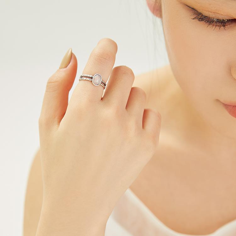 47Bag 925 Silver Bold Gemstone Ring Frida