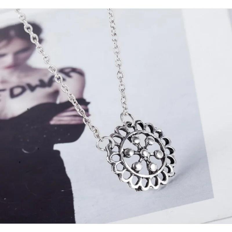 Creative European and American Fashion Moon Necklace Multi-layer Necklace Chain