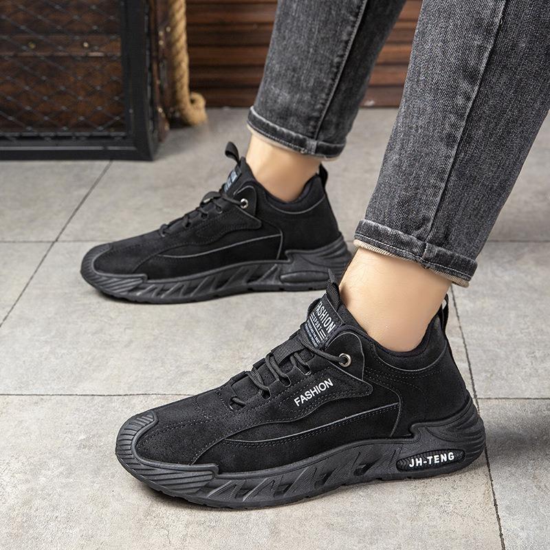 Large Size Autumn Men's Shoes Fashionable Versatile Sports Shoes Non-slip and Wear-resistant Soft-soled Men's Shoes